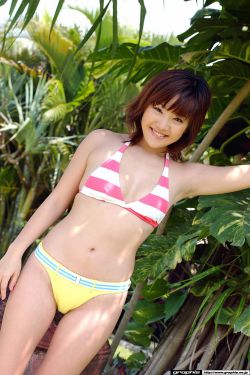 年轻的妈妈